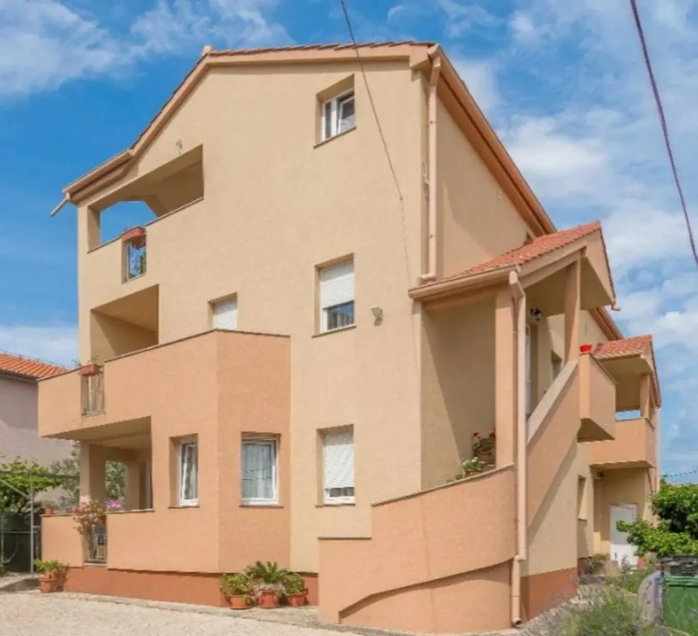Enjoy In Zadar At Peaceful 2Br Apartment Croatia